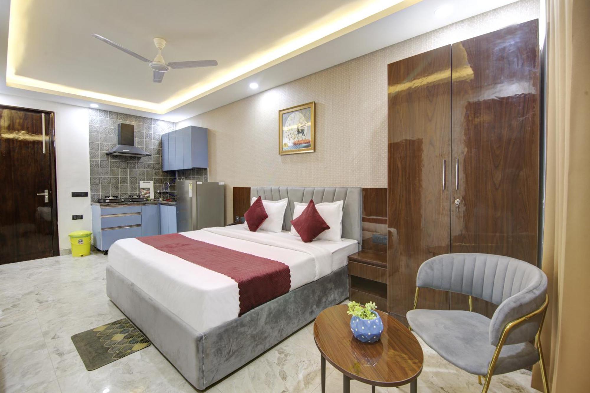 Limewood Stay - Millennium Huda City Center Gurgaon Eksteriør billede