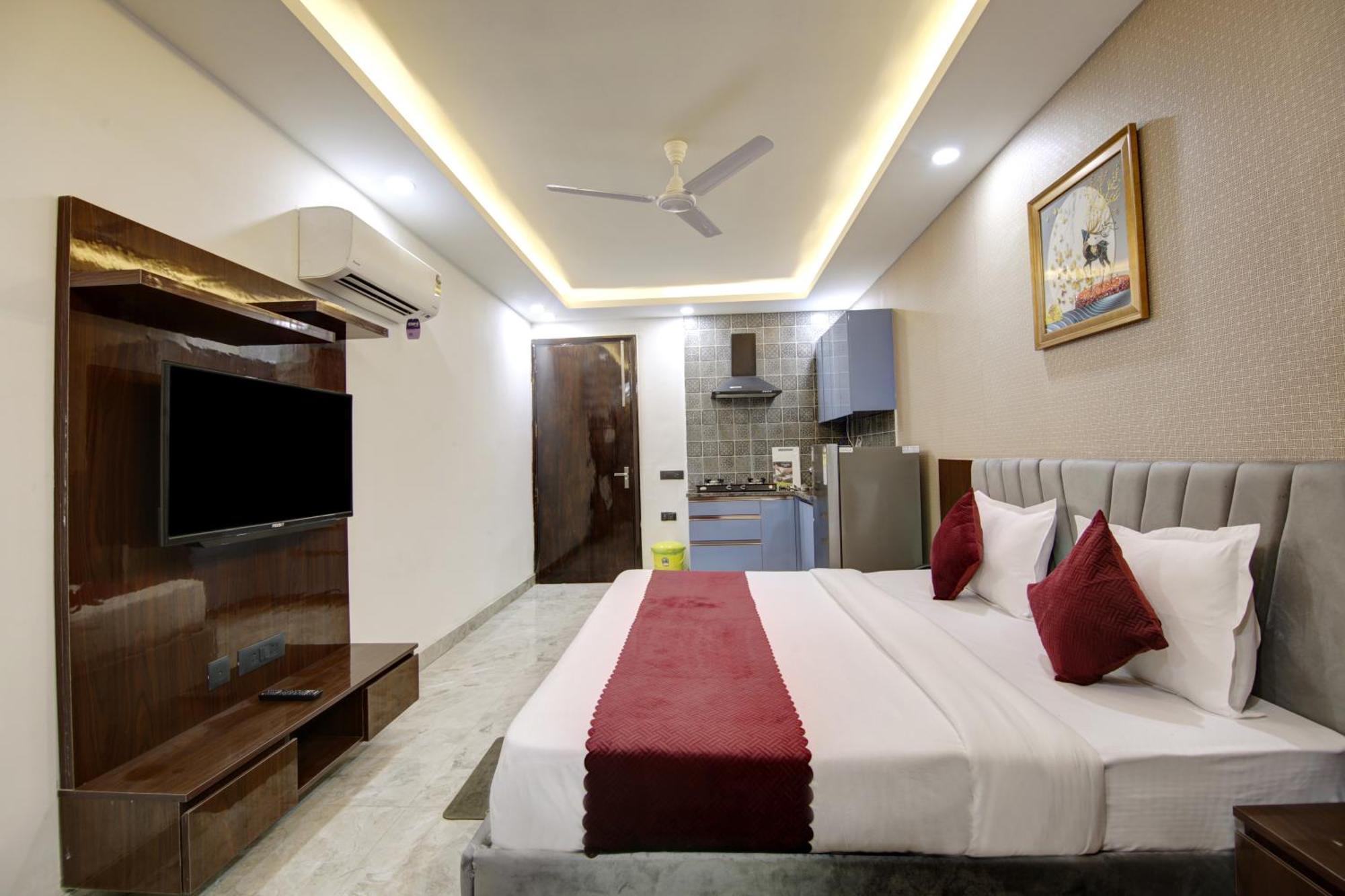 Limewood Stay - Millennium Huda City Center Gurgaon Eksteriør billede