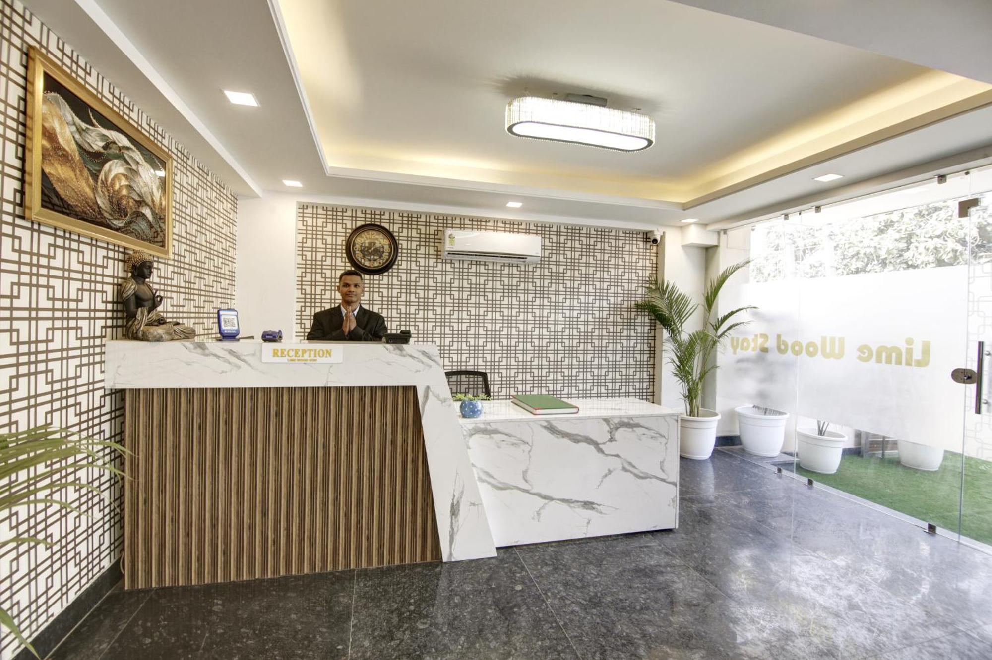 Limewood Stay - Millennium Huda City Center Gurgaon Eksteriør billede